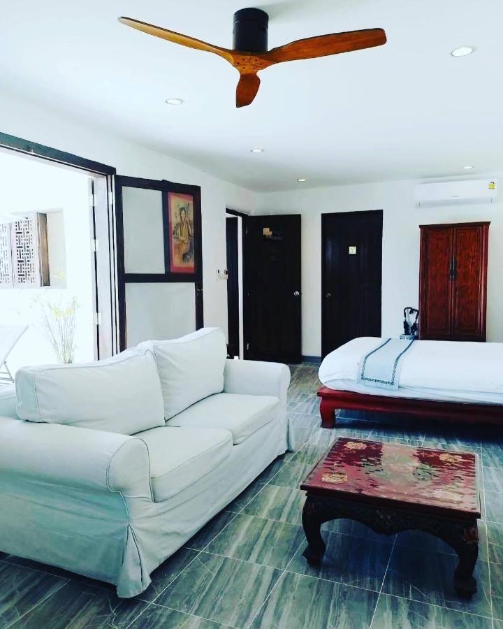 Btc Boutique Resort Private Pool Villas Hua Hin บ้านทะเลจีน บูติค รีสอร์ท หัวหิน المظهر الخارجي الصورة