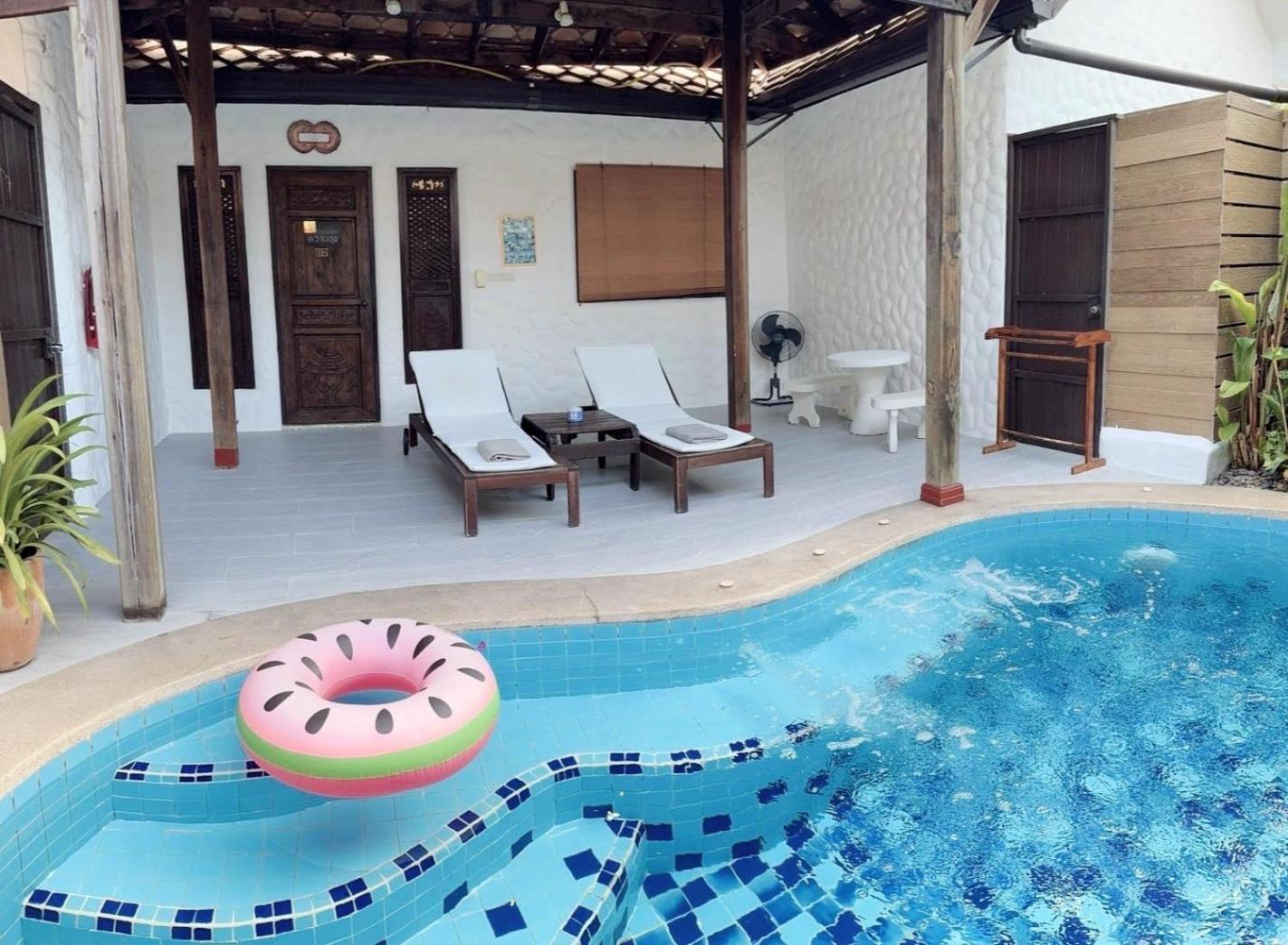 Btc Boutique Resort Private Pool Villas Hua Hin บ้านทะเลจีน บูติค รีสอร์ท หัวหิน المظهر الخارجي الصورة