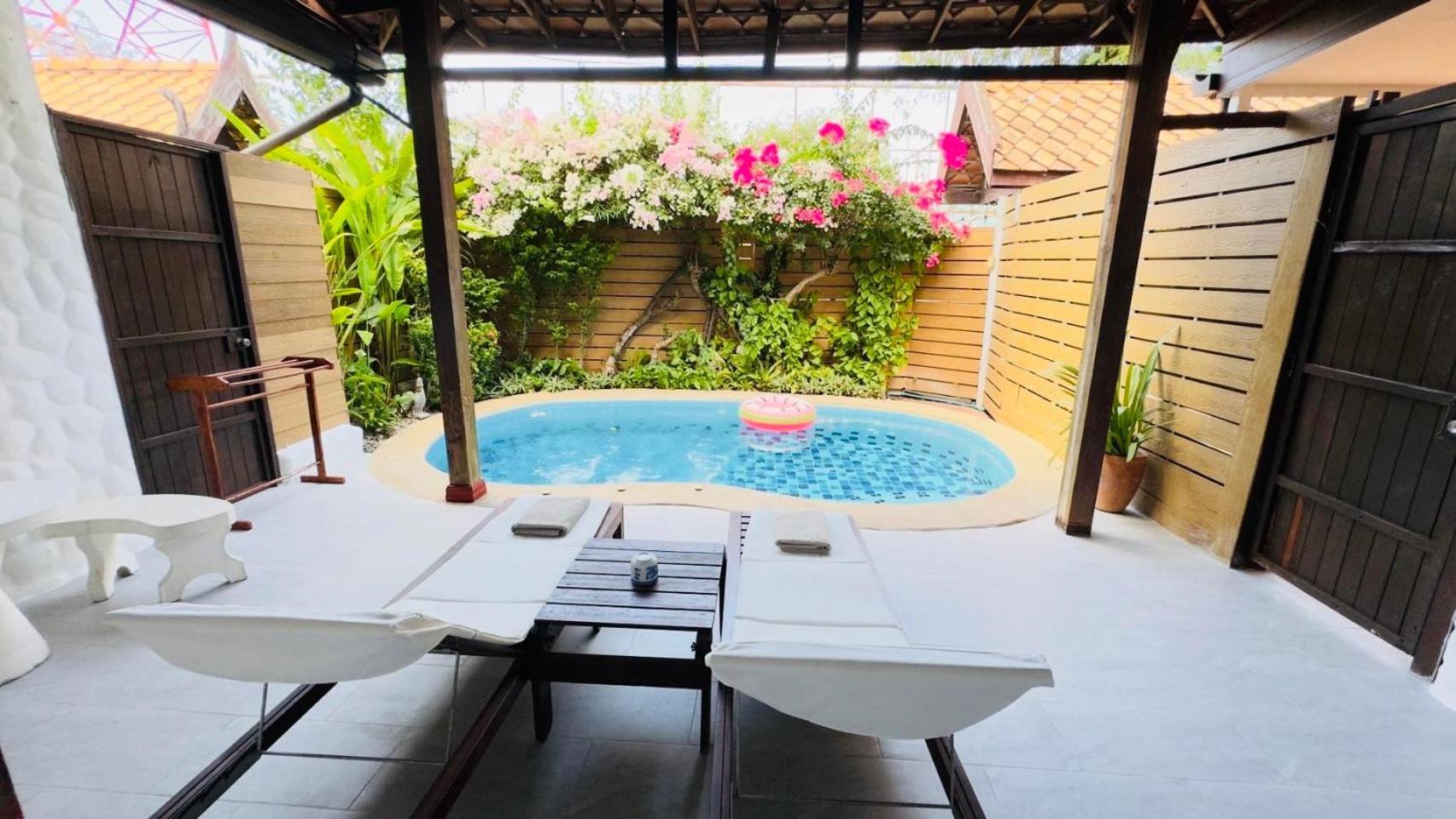 Btc Boutique Resort Private Pool Villas Hua Hin บ้านทะเลจีน บูติค รีสอร์ท หัวหิน المظهر الخارجي الصورة